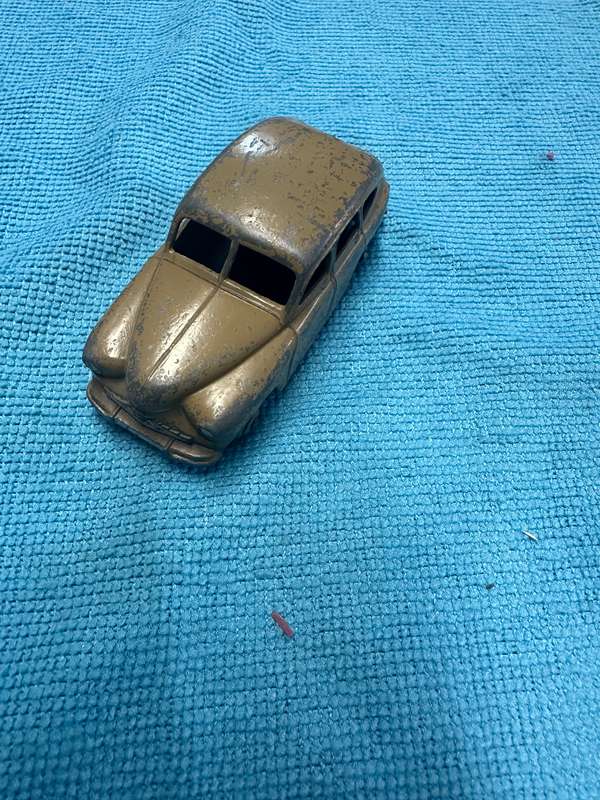 DINKY TOYS