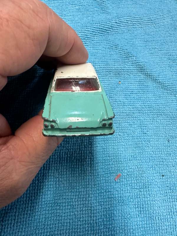 DINKY TOYS