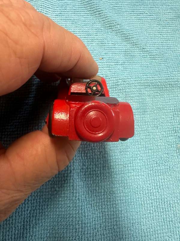 DINKY TOYS