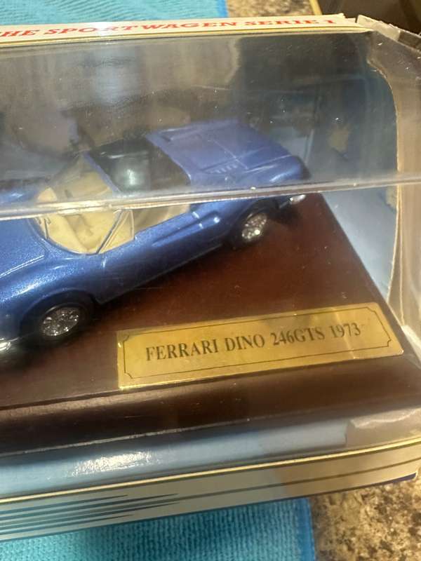 DINKY TOYS