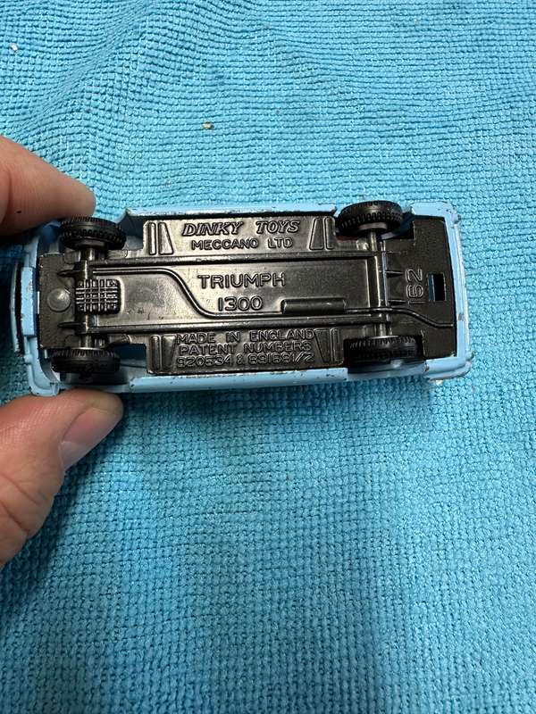 DINKY TOYS