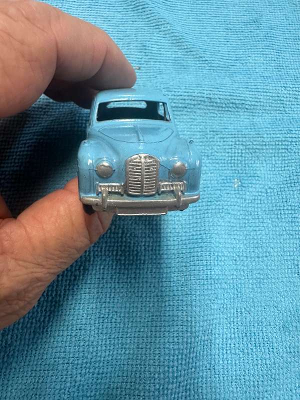 DINKY TOYS