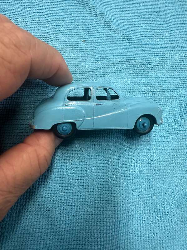 DINKY TOYS