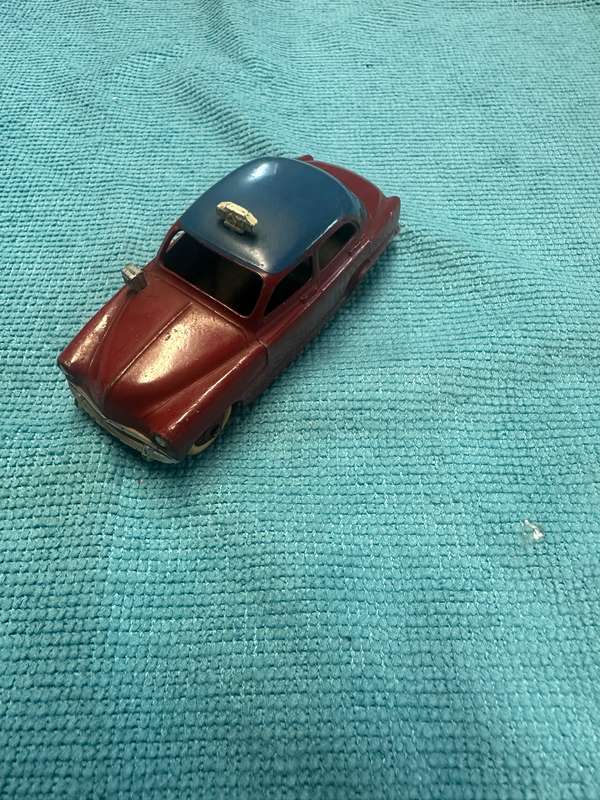 DINKY TOYS