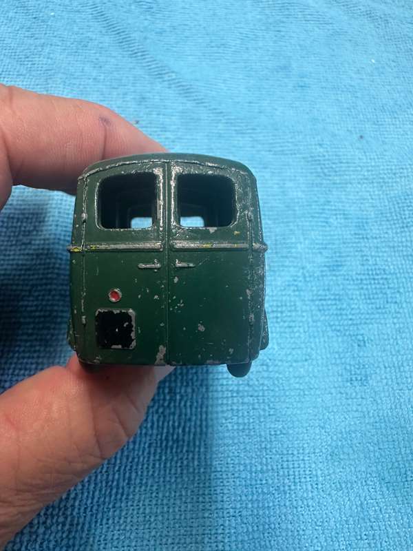 DINKY TOYS