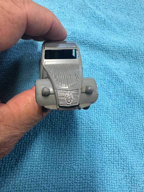DINKY TOYS