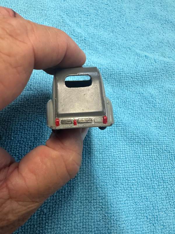 DINKY TOYS