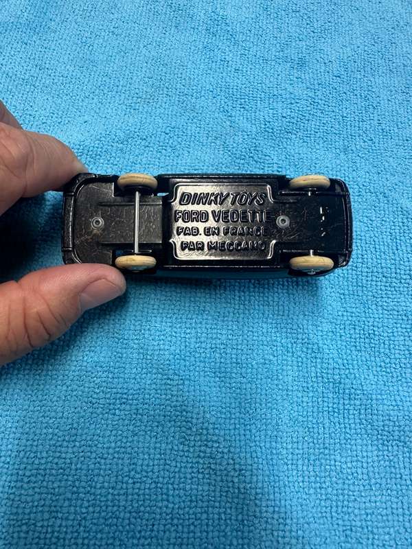 DINKY TOYS