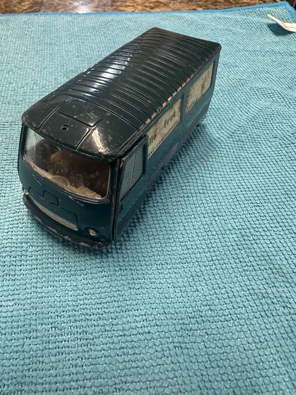 DINKY TOYS