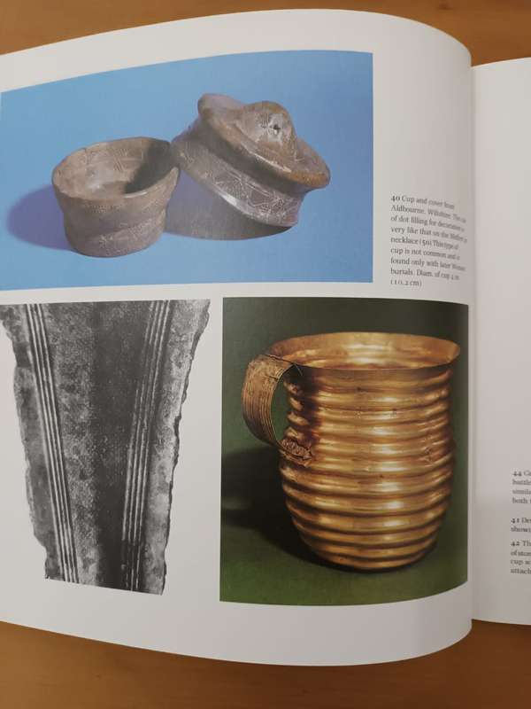 I. H. Longworth, Prehistoric Britain (British Museum)
