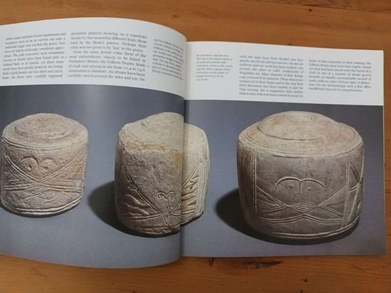 I. H. Longworth, Prehistoric Britain (British Museum)