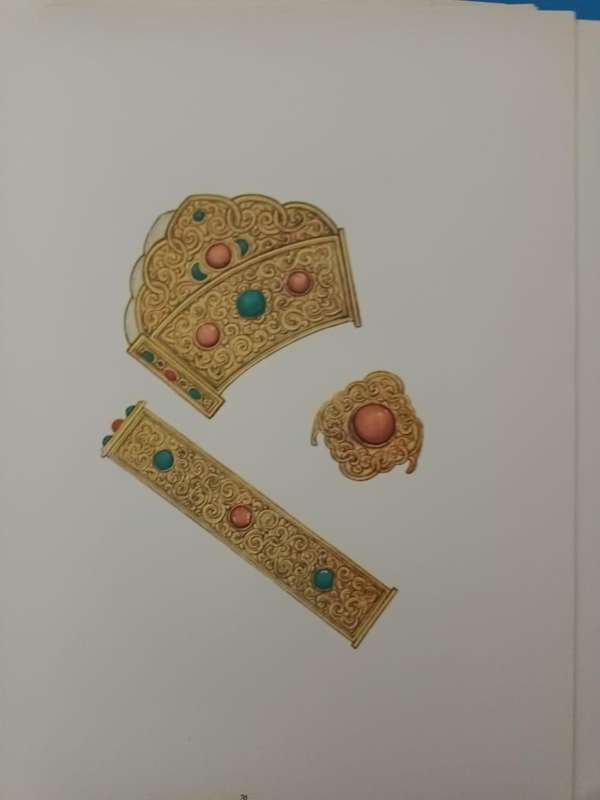 Monumental work on the traditional costumes of Mongolia, published in Mongolia in 1967