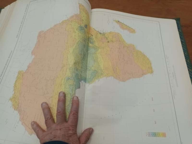 Climatological Atlas of Africa. Huge elephant folio, 1961. Scarce.