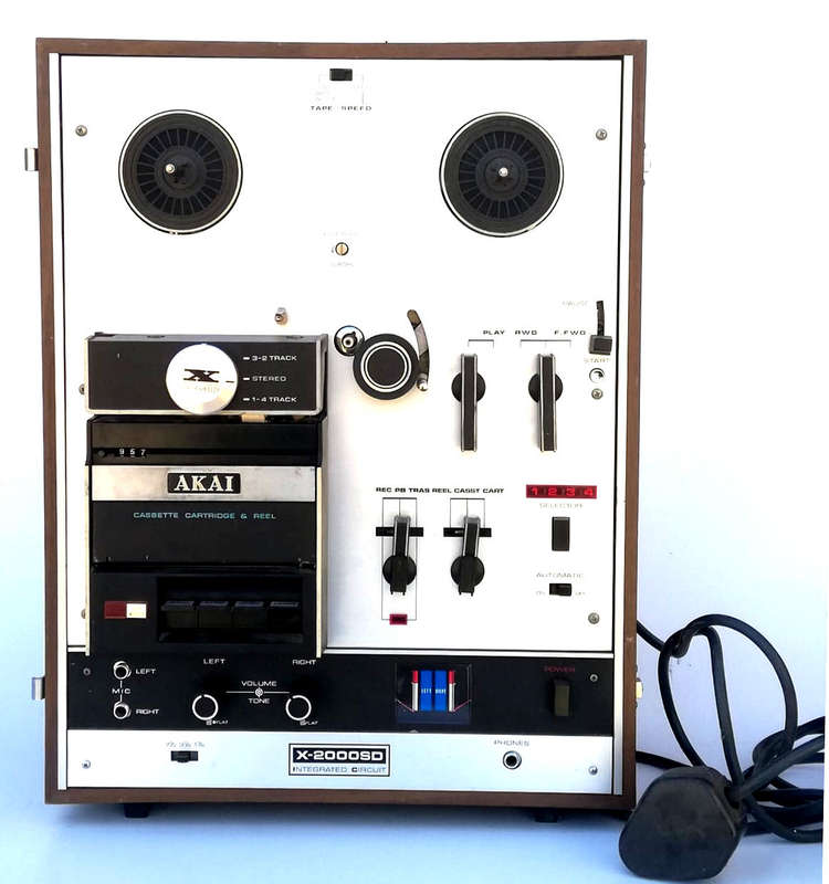 Vintage Reel To Reel Tape Recorder AKAI X2000SD