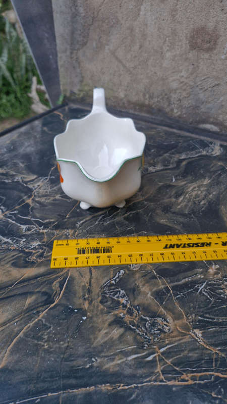 JOHNSON BROS PAREEK GRAVY BOAT