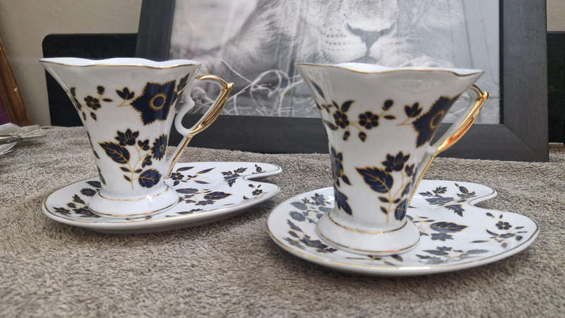 Set of 2 Vintage Czechoslavia Cup and Saucer