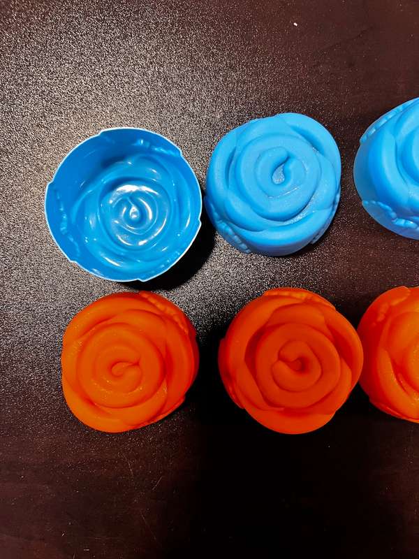 Silicone soap moulds - (flowers, roses, triangles)