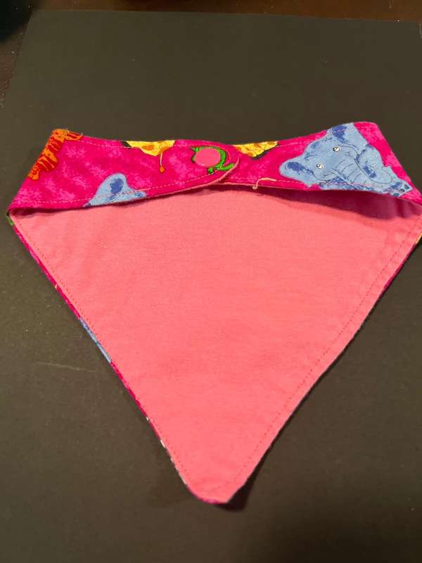 Baby bandana bib - baby to toddler (zoo animals)