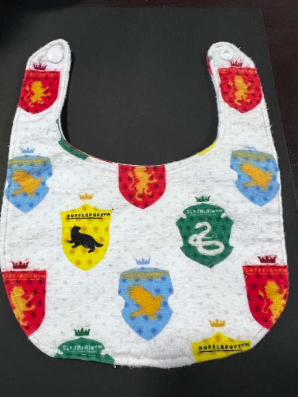 Baby bib (Harry Potter) - newborn