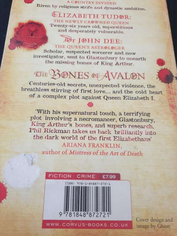 The Bones of Avalon - Phil Rickman
