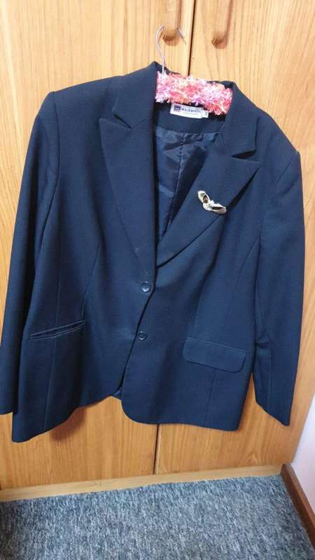 Winter Jacket - lined, pockets, Long sleeved