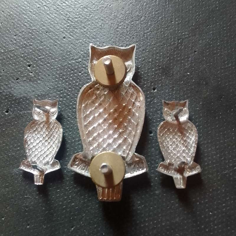 Military Intelligence Corps Cap and Collar badges