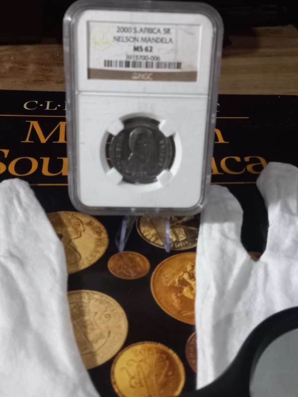 2000 RSA R5 Nelson Mandela - NGC Graded MS 62