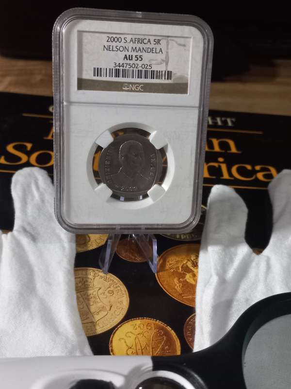 2000 RSA R5 Nelson Mandela - NGC Graded AU 55