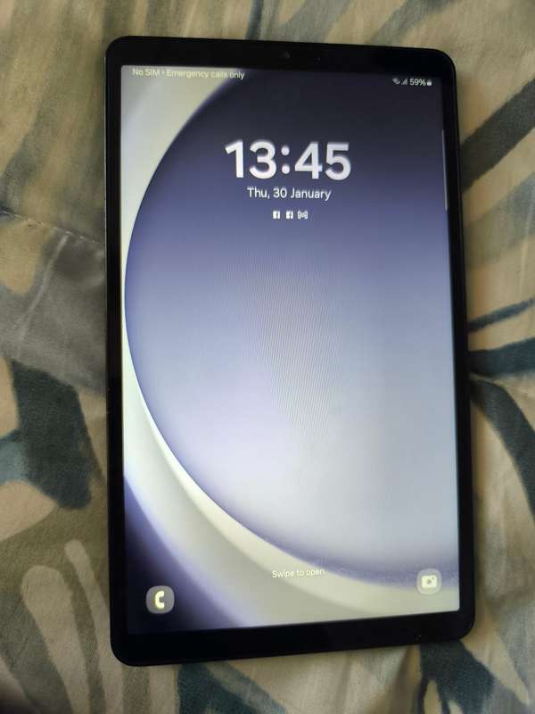 Immaculate Condition Samsung A9 64GB LTE Tablet