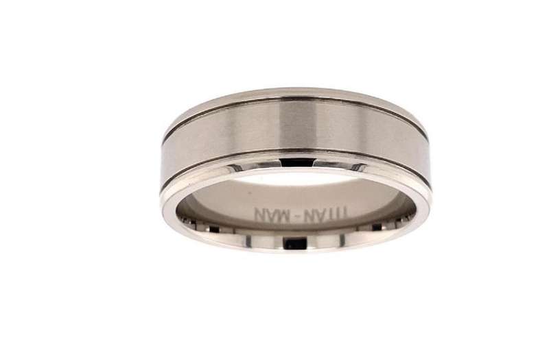 Titan Man TITANIUM DBL GROOVE POLISHED RING - 6MM RD13600