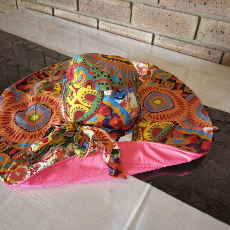 Double Sided Wide Brim Sunhat Bright Pink