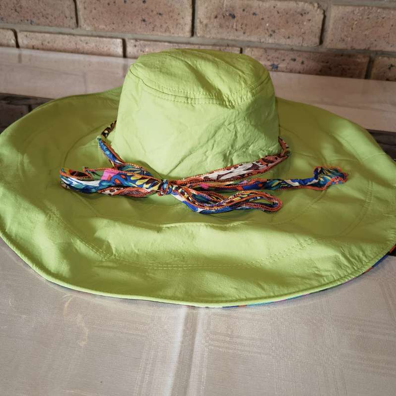 Double Sided Wide Brim Sunhat  Lime Green