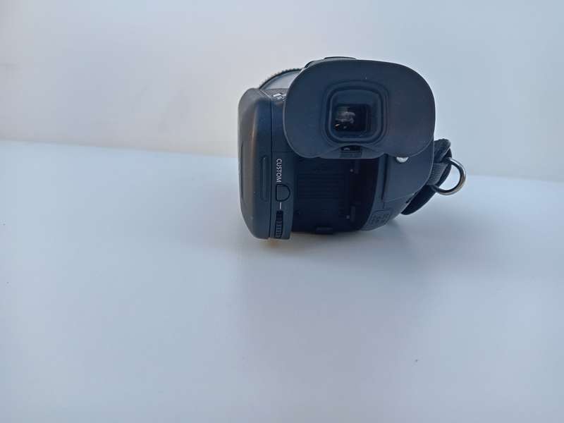 Canon Legria HF G25 Video Camera . Please read