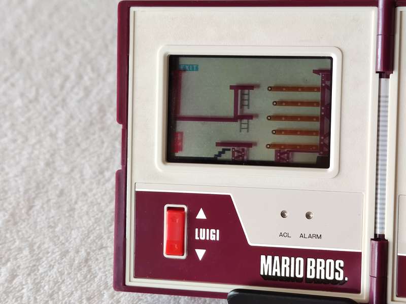 Nintendo Game & Watch - Mario Bros