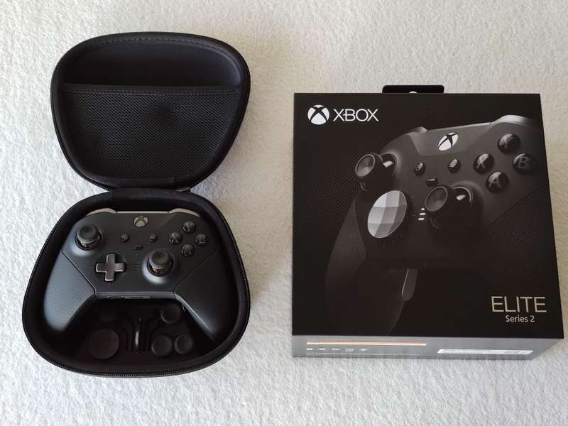 Xbox Elite Series 2 Wireless Controller - Xbox One / Windows