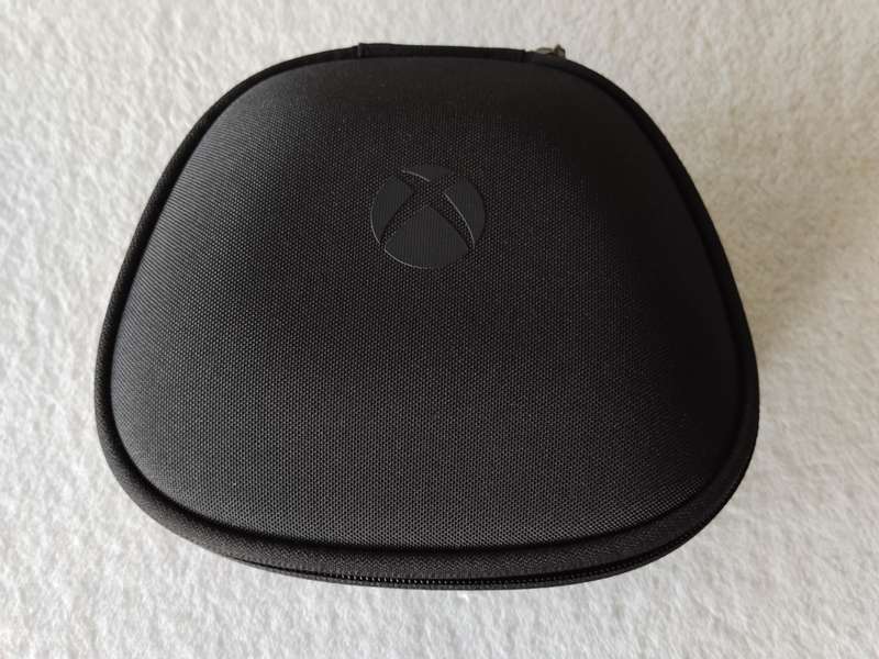 Xbox Elite Series 2 Wireless Controller - Xbox One / Windows