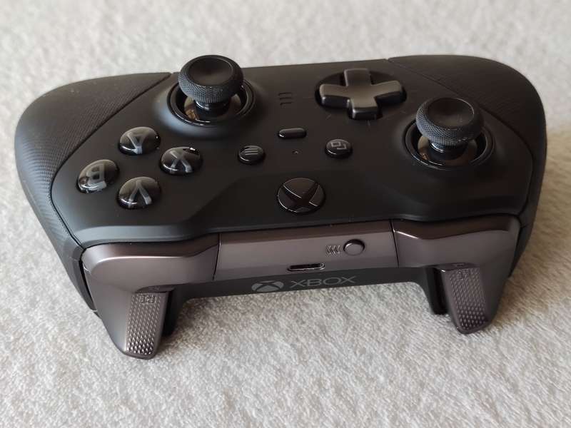 Xbox Elite Series 2 Wireless Controller - Xbox One / Windows