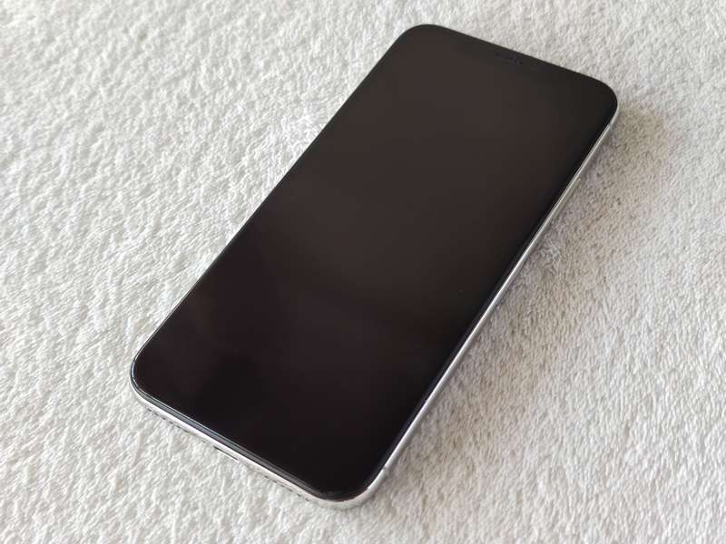 iPhone X - 256GB