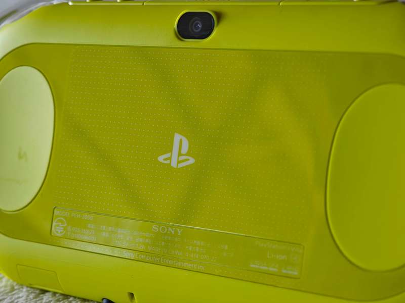 Playstation Vita Slim Console - Lime Green / White