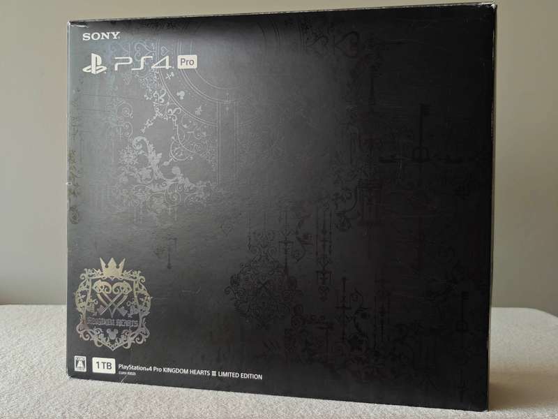 Playstation 4 Pro 1TB - Kingdom Hearts III Limited Edition Console