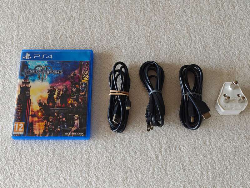 Playstation 4 Pro 1TB - Kingdom Hearts III Limited Edition Console