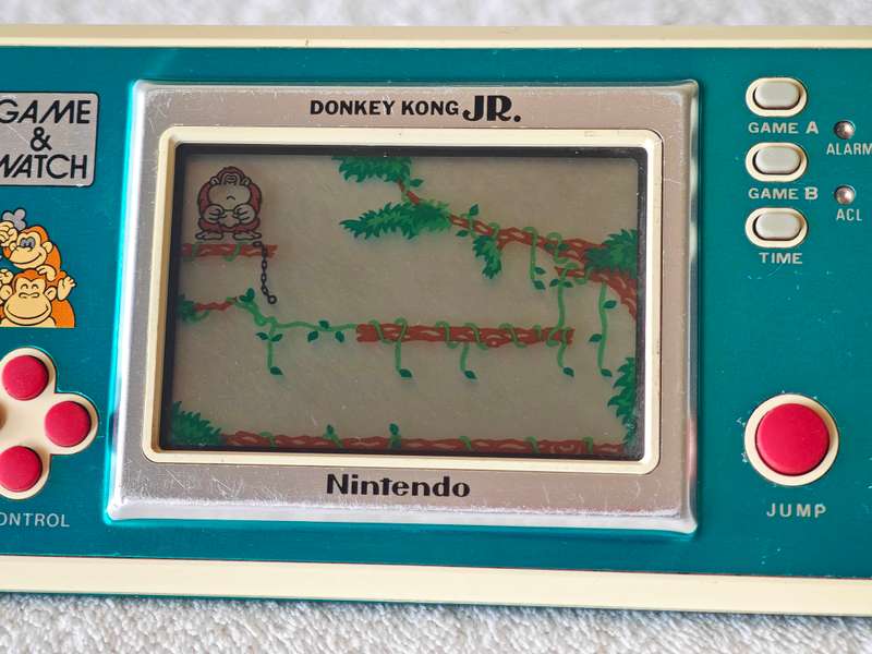 Nintendo Game & Watch - Donkey Kong Jr