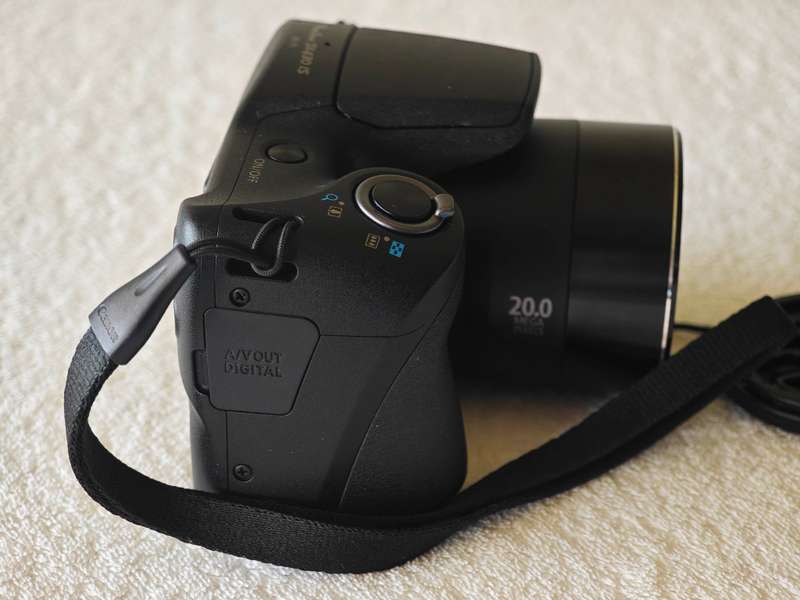 Canon PowerShot SX430 IS - 20MP / 45x Zoom / WiFi NFC -  MIni-Bridge Camera