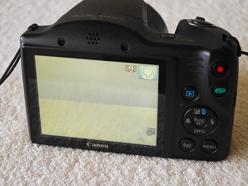 Canon PowerShot SX430 IS - 20MP / 45x Zoom / WiFi NFC -  MIni-Bridge Camera