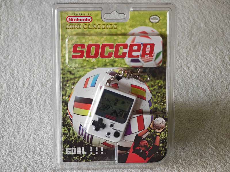 Mini Classics Soccer - Game & Watch
