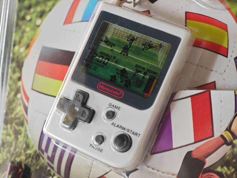 Mini Classics Soccer - Game & Watch