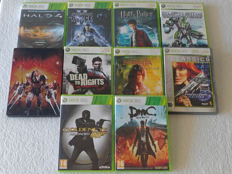 Xbox 360 Slim Console (250GB) + 10 Games
