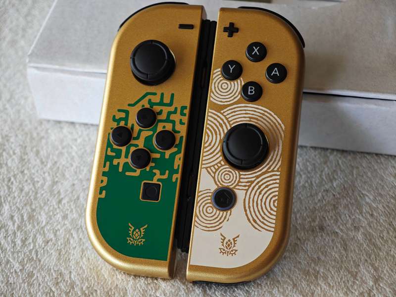 Nintendo Switch OLED Console - The Legend Of Zelda Tears Of The Kingdom Edition