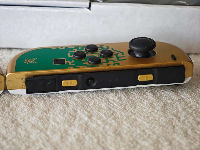 Nintendo Switch OLED Console - The Legend Of Zelda Tears Of The Kingdom Edition