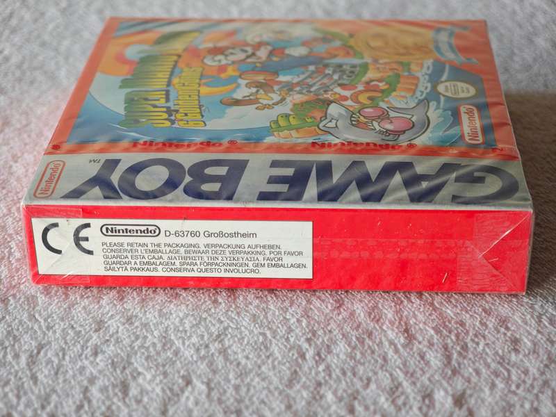 Super Mario Land 2: 6 Golden Coins- Nintendo Game Boy
